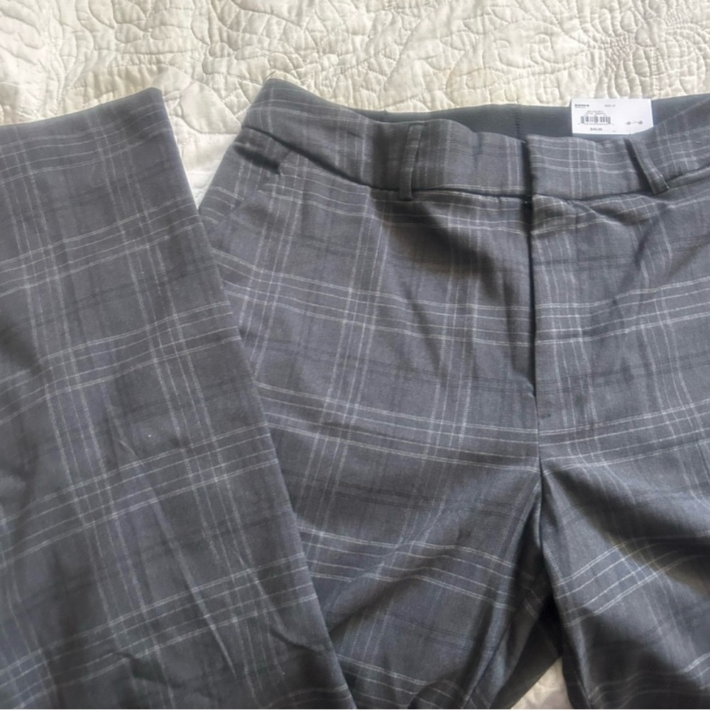 Brand new Nine west gray and white pants woman size 6-8